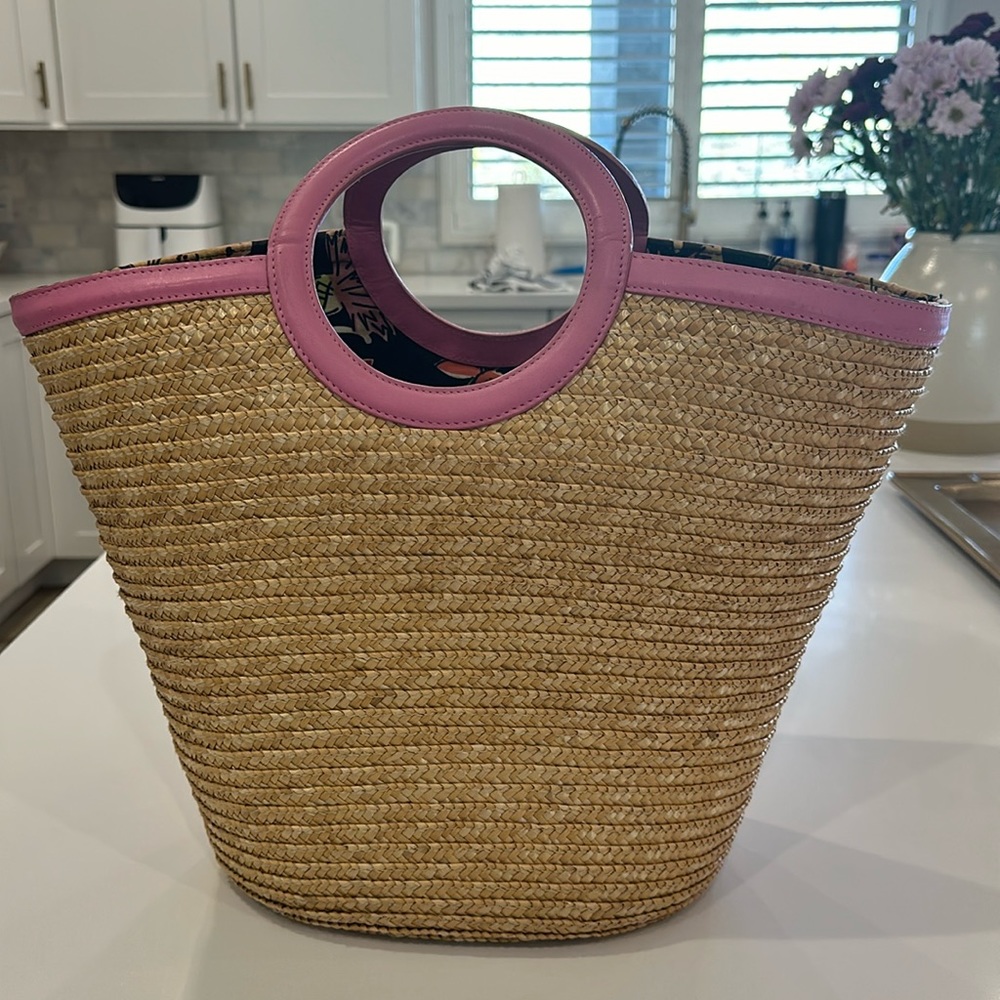 Lilly Pulitzer straw beach bag